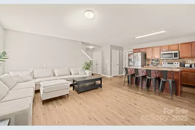 9404 Quilting Bee Lane, Charlotte, NC 28216 - Photo 10