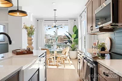 5028 Beirut Drive, Charlotte, NC 28217 - Photo 8