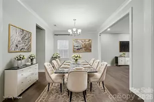 10474 Black Locust Ln, Charlotte, NC 28215 - Photo 8