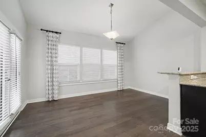 10474 Black Locust Lane, Charlotte, NC 28215 - Photo 20