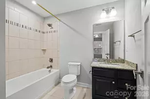 10474 Black Locust Ln, Charlotte, NC 28215 - Photo 38