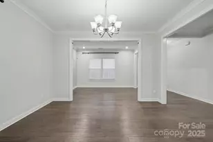 10474 Black Locust Ln, Charlotte, NC 28215 - Photo 10