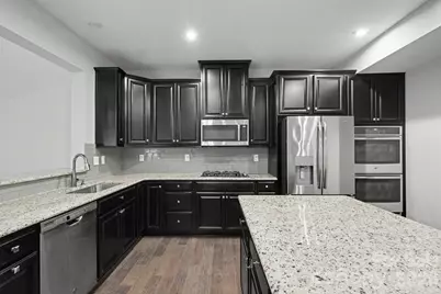 10474 Black Locust Lane, Charlotte, NC 28215 - Photo 12