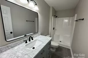 1425 Sugar Hollow Dr, Charlotte, NC 28214 - Photo 14