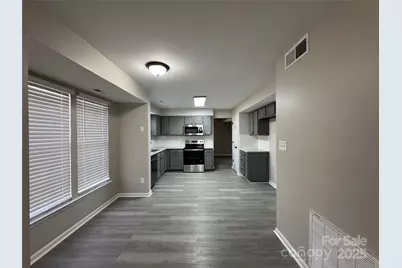 1425 Sugar Hollow Drive, Charlotte, NC 28214 - Photo 6