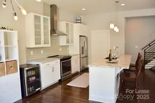 916 Westbrook Dr, Charlotte, NC 28202 - Photo 8