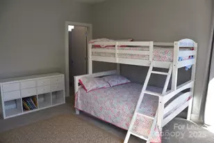 916 Westbrook Dr, Charlotte, NC 28202 - Photo 26