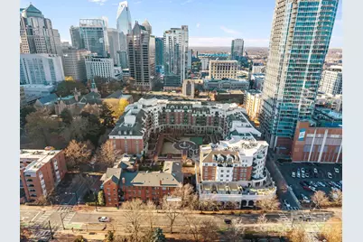 300 W Fifth Street #227, Charlotte, NC 28202 - Photo 18