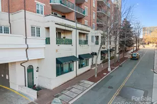 300 W 5th St, Charlotte, NC 28202 - Photo 20