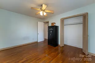 433 Osborne Rd, Brevard, NC 28712 - Photo 18