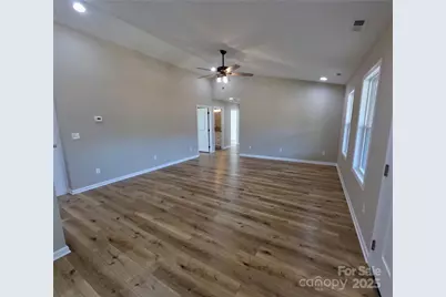 128 Big Sky Drive, Marion, NC 28752 - Photo 4