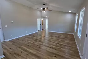 128 Big Sky Dr, Marion, NC 28752 - Photo 4