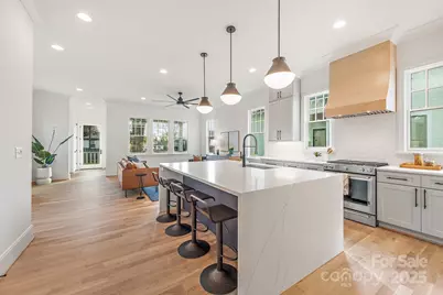 307 Coxe Avenue, Charlotte, NC 28208 - Photo 6