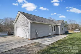 125 Fritzvon Dr, Mount Pleasant, NC 28124 - Photo 4