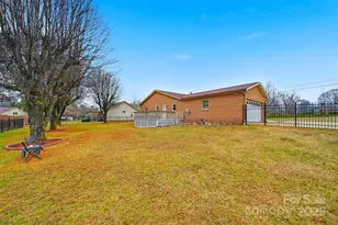 2336 21st Ave NE, Hickory, NC 28601 - Photo 36