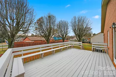 2336 21st Avenue NE, Hickory, NC 28601 - Photo 38