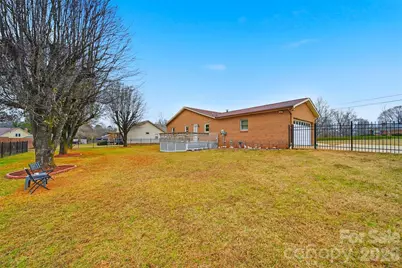 2336 21st Avenue NE, Hickory, NC 28601 - Photo 36