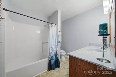 2336 21st Avenue NE, Hickory, NC 28601 - Photo 28