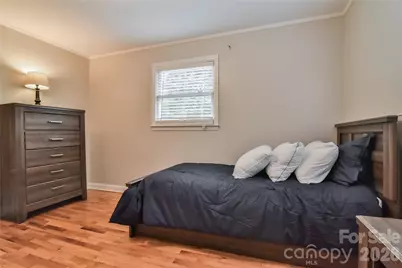 5 E Keesler Street, Black Mountain, NC 28711 - Photo 18