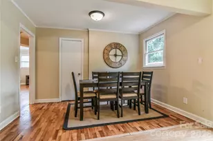 5 E Keesler St, Black Mountain, NC 28711 - Photo 10