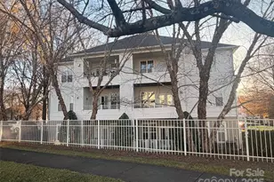 18605 Ruffner Dr, Cornelius, NC 28031 - Photo 2