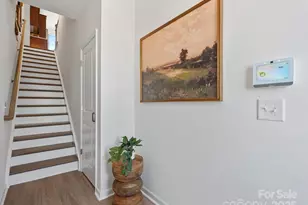 5040 Beirut Dr, Charlotte, NC 28217 - Photo 2