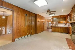 2640 Haywood Rd, Hendersonville, NC 28791 - Photo 14