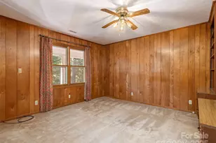 2640 Haywood Rd, Hendersonville, NC 28791 - Photo 22