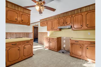 1914 Buffalo Shoals Road, Lincolnton, NC 28092 - Photo 10