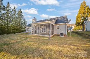 291 Farm Valley Rd, Fletcher, NC 28732 - Photo 36