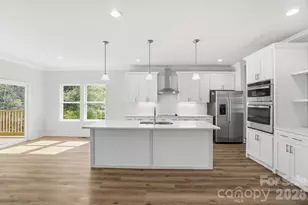 609 Muirfield Dr, Albemarle, NC 28001 - Photo 10