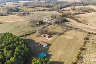 1422 Old Peachland Rd, Marshville, NC 28103 - Photo 44