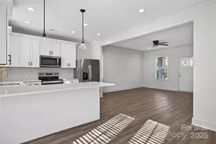 729 Wabash Ave, Charlotte, NC 28208 - Photo 4