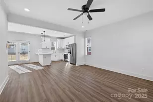 729 Wabash Ave, Charlotte, NC 28208 - Photo 20