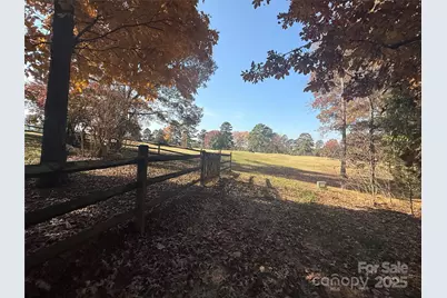 5900 Foxcrest Drive, Mint Hill, NC 28227 - Photo 14
