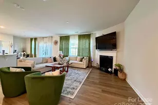 15107 Nichols Hall Dr, Charlotte, NC 28273 - Photo 2
