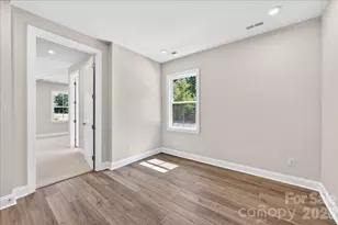 12023 Elsa Ln, Charlotte, NC 28277 - Photo 8
