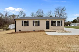 120 Independence Loop, Statesville, NC 28625 - Photo 2