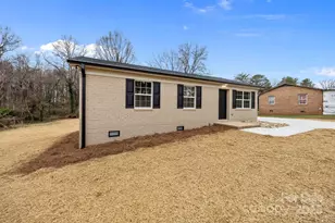 120 Independence Loop, Statesville, NC 28625 - Photo 2