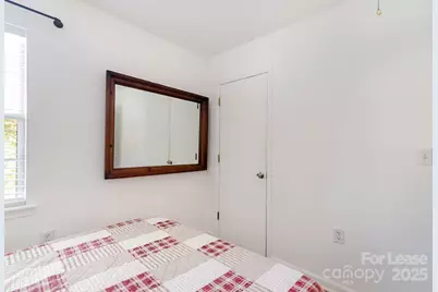 817 E 17th Street, Charlotte, NC 28205 - Photo 12