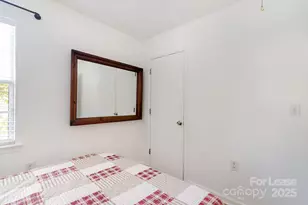 817 E 17th St, Charlotte, NC 28205 - Photo 12