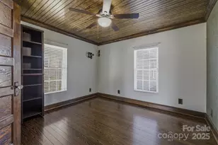 166 Duke St, Granite Falls, NC 28630 - Photo 16