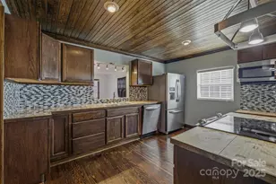 166 Duke St, Granite Falls, NC 28630 - Photo 6