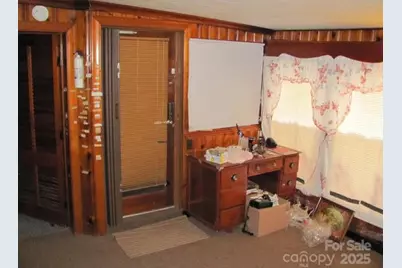 1103 E Main Street E, Dallas, NC 28034 - Photo 12