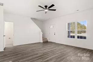 2533 Meadow Crossing Dr, Dallas, NC 28034 - Photo 2