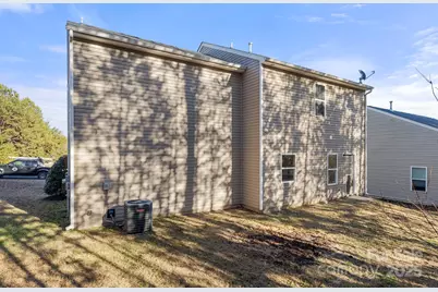 2533 Meadow Crossing Drive, Dallas, NC 28034 - Photo 32