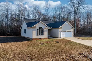 2284 Timberland Hills Dr, Newton, NC 28658 - Photo 6