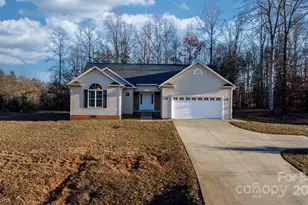 2284 Timberland Hills Dr, Newton, NC 28658 - Photo 4