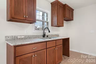 2284 Timberland Hills Dr, Newton, NC 28658 - Photo 20