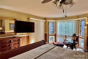 111 Burning Tree Ln, Flat Rock, NC 28731 - Photo 12